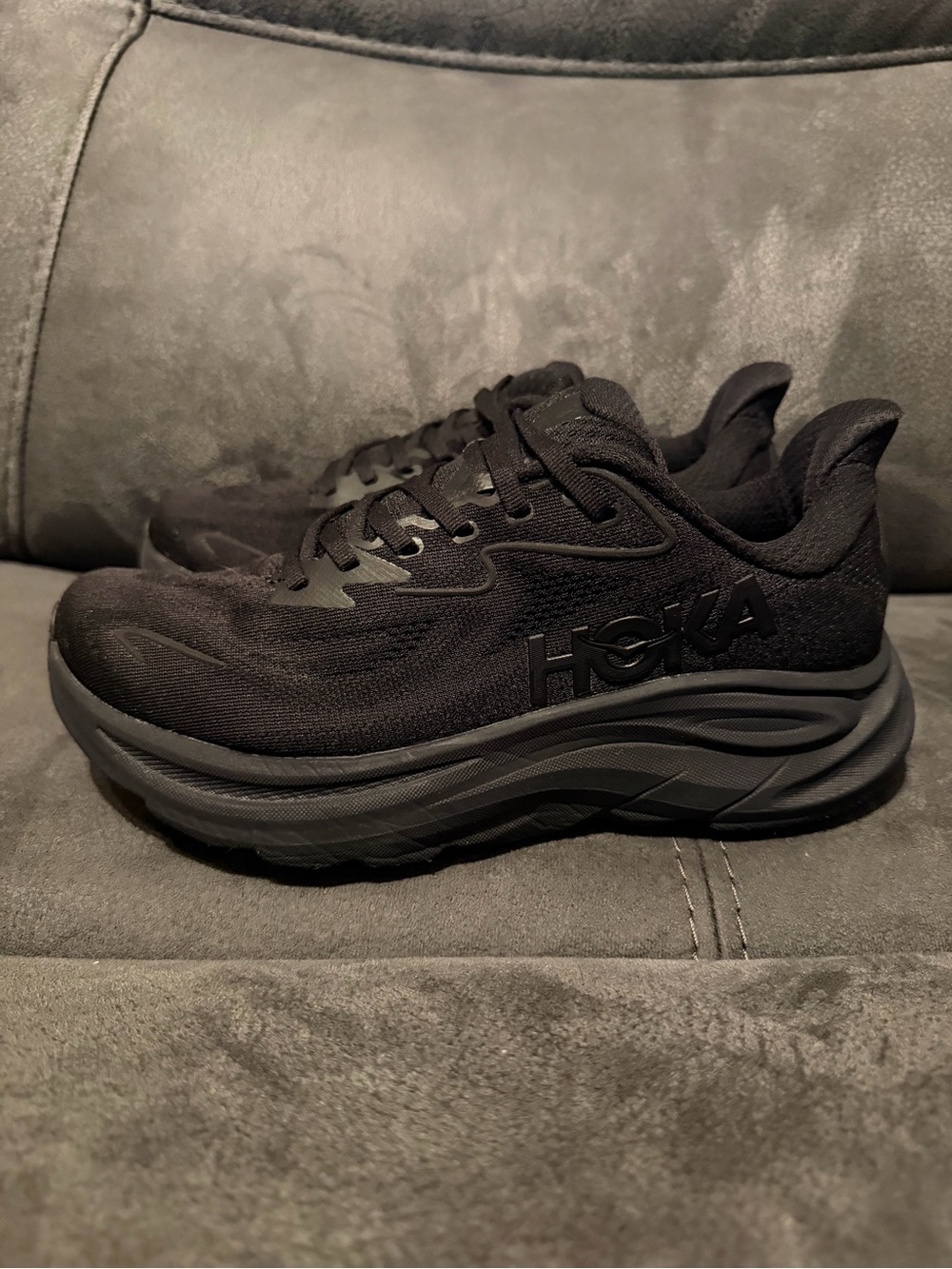 HOKA Clifton 10 Women's All-Black Cushioned Athletic Shoe - Picture 3 of 8